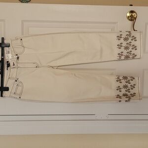 Picadilly capris NWT